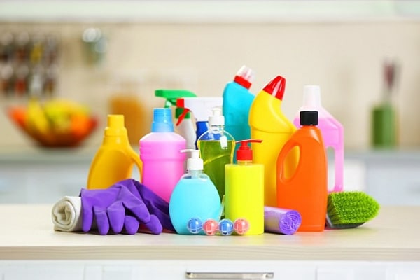 Các sản phẩm tẩy rửa