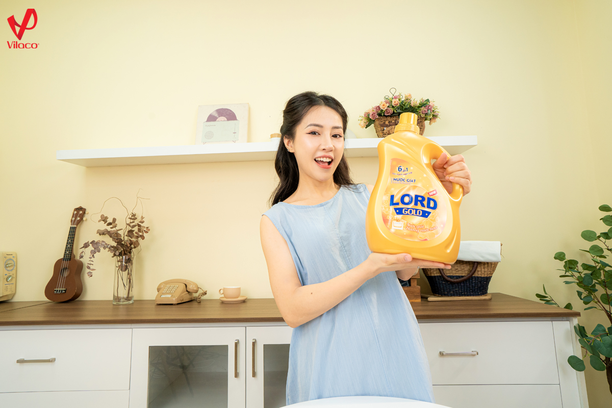 Nước giặt hương nước hoa Lord Gold