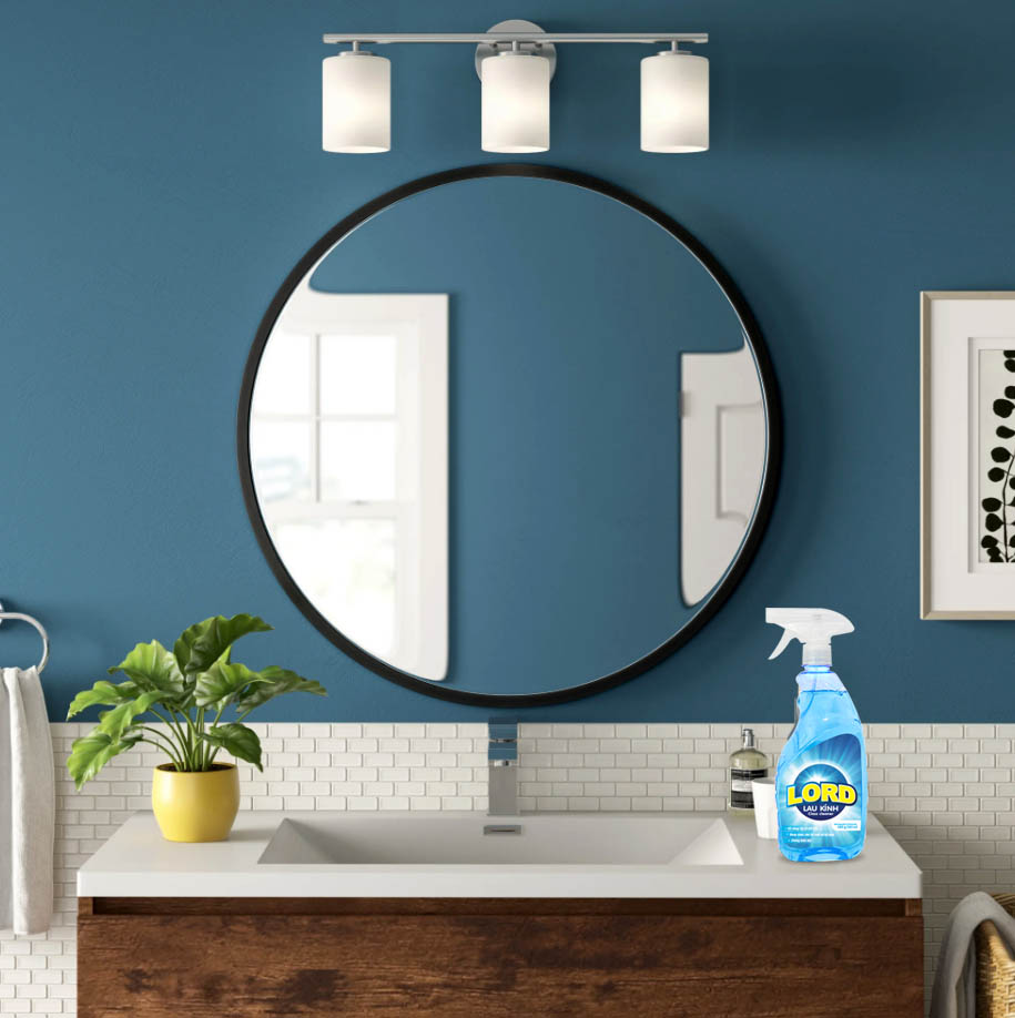 Nước Lau Kính Lord 500g giúp bạn làm sạch bóng,