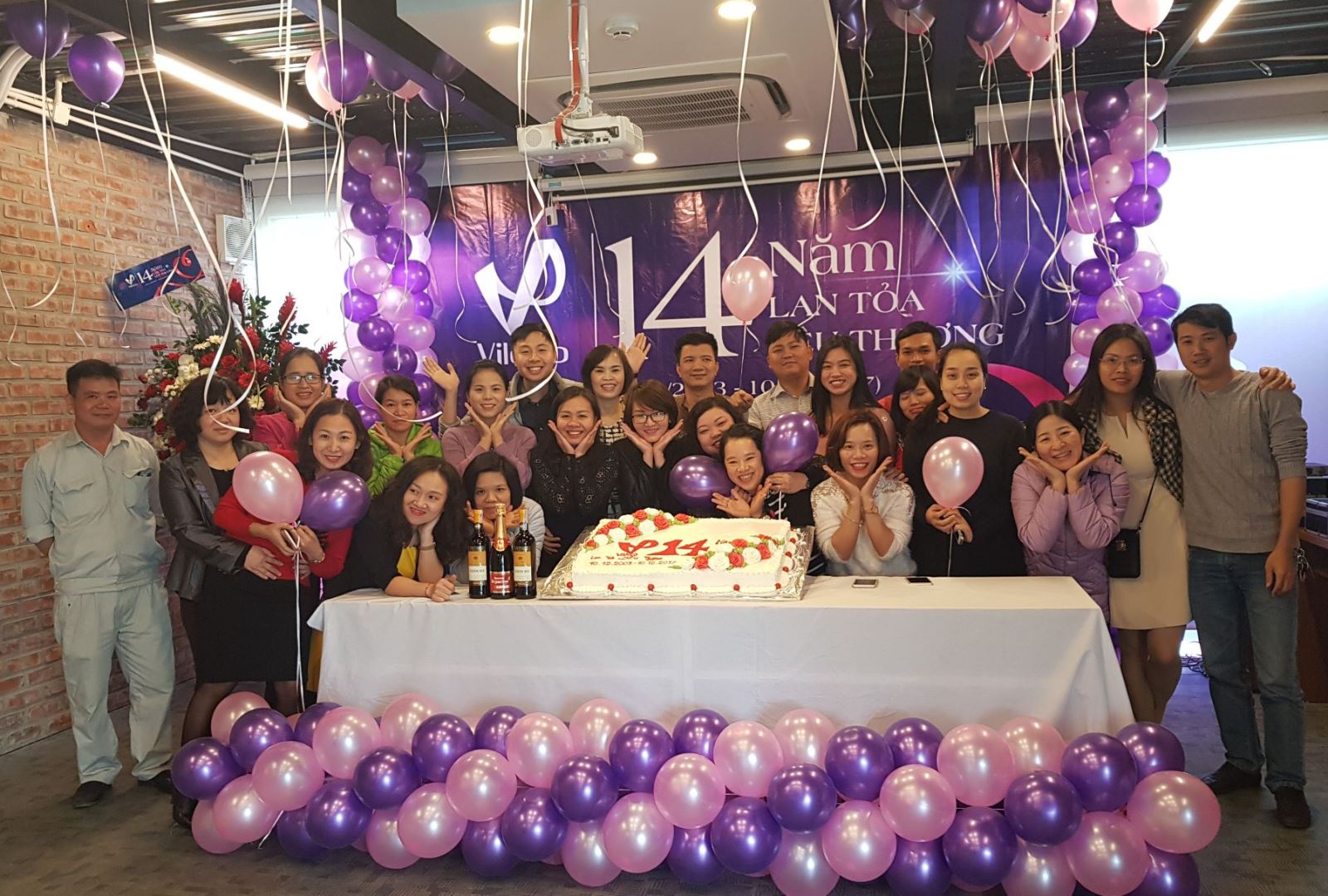 kỉ niệm 14 năm thành lập