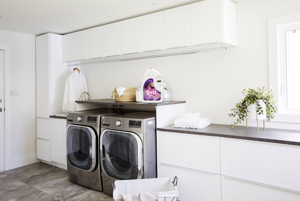 Nước xả vải Lord đam mê mềm mại, ngát hương thơm