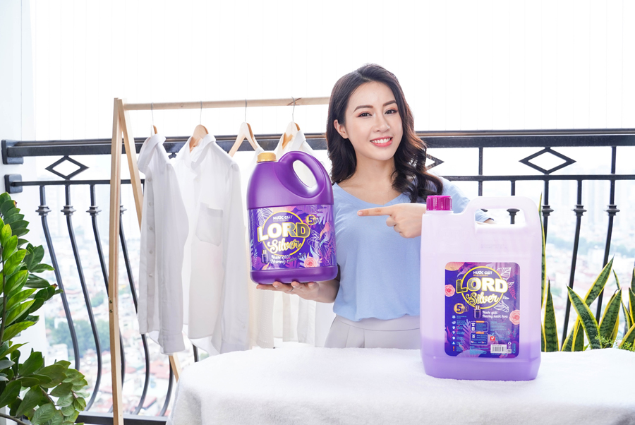 Nước giặt hương nước hoa Lord Silver| Giặt mạnh mẽ - Xả dịu êm Tết thêm thư thái