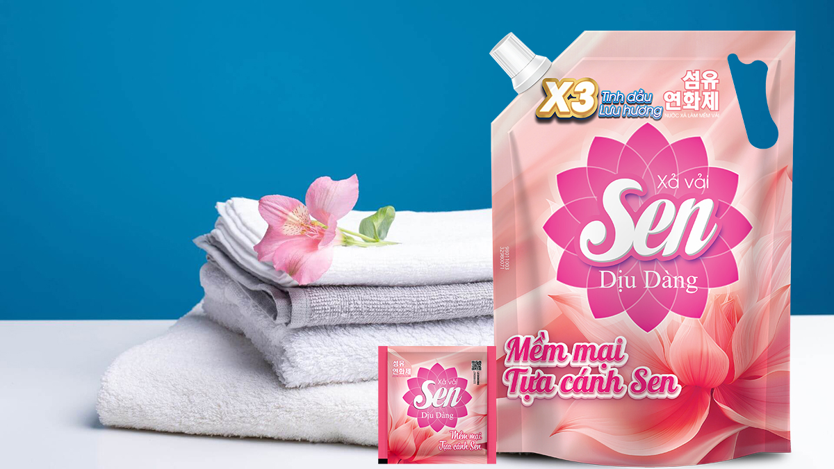 Nước xả vải Sen dịu dàng | Mềm Mại Như Nhung – Hương Sen Tinh Khiết Vấn Vương