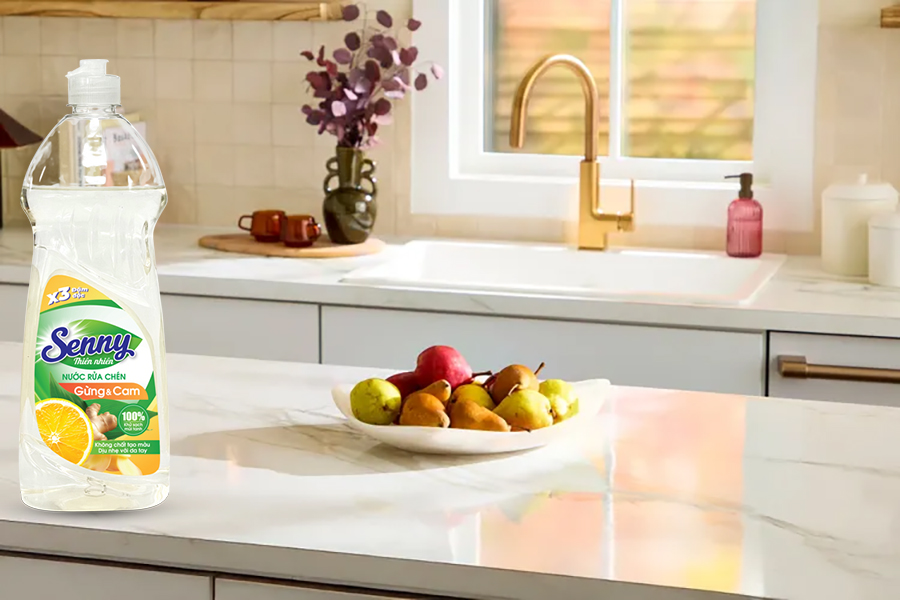 Rửa sạch dầu mỡ, đánh thức hương thiên nhiên cùng Senny Gừng & Cam