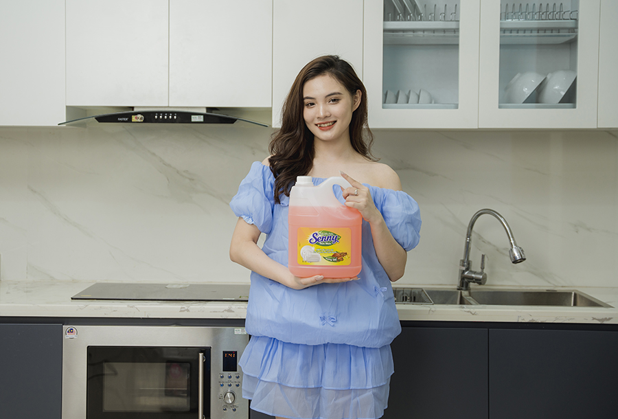 Tạm Biệt Mùi Tanh Khó Chịu – Chén Sạch Thơm Tự Nhiên Với Senny Quế