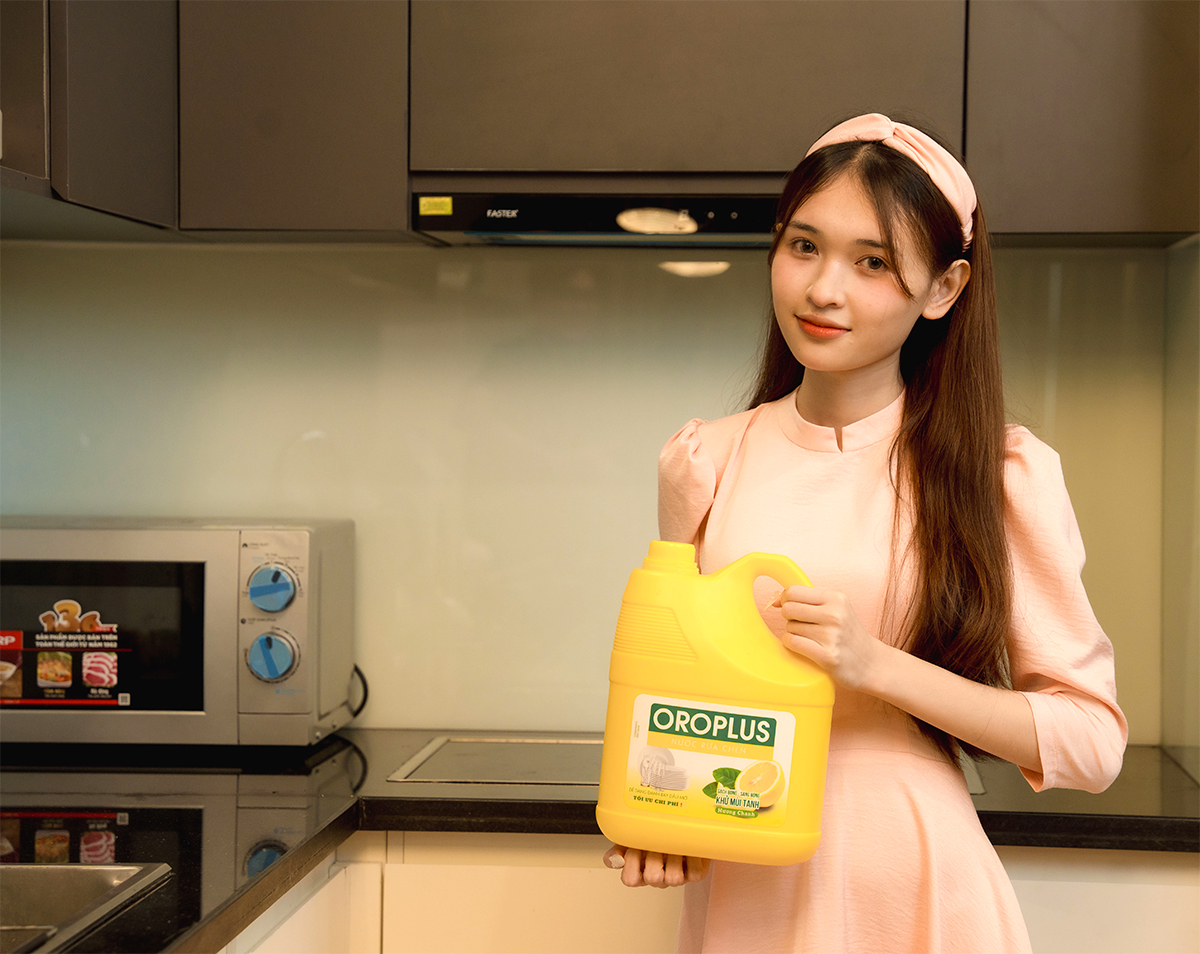 OROPLUS Hương Chanh Chiết Xuất Chanh Thiên Nhiên – Sạch Tinh Tươm, Dịu Êm Làn Da Tay