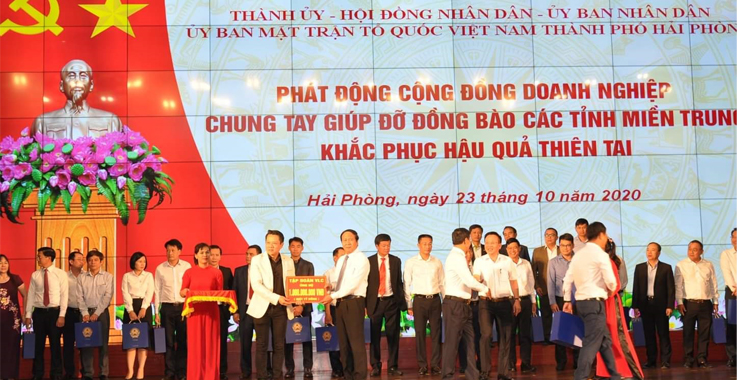 Tập đoàn VLC chung tay cùng đồng bào miền Trung