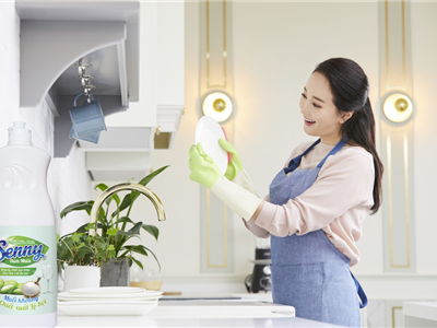 Bí quyết rửa chén không hại da tay vì đã có nước rửa chén thiên nhiên Senny lô hội
