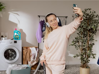 Nước giặt xả Lord Delux hương nước hoa - Cho nàng thêm cảm hứng ngày dài