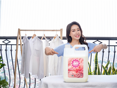 Chạm nhẹ vào từng sợi vải – Hương Sen lưu mãi với Xả Vải Sen