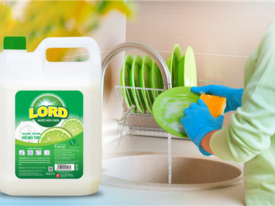 Nước rửa chén Lord hương chanh thơm mát - Trợ thủ đắc lực của Mẹ